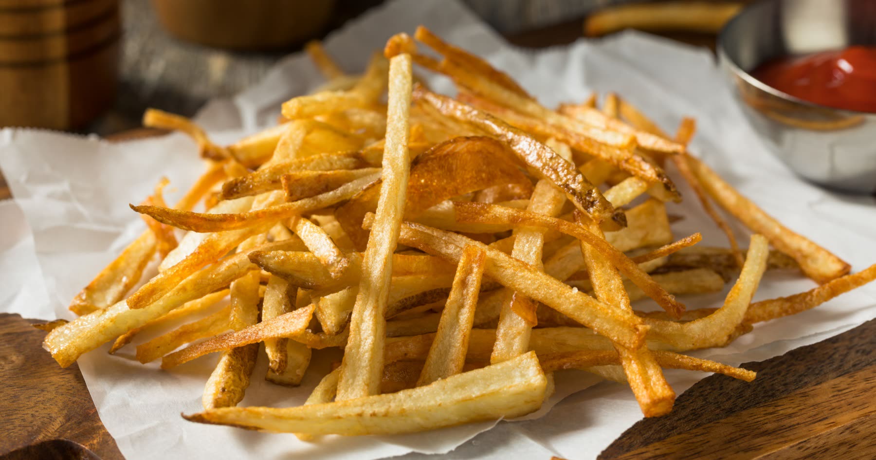pile of golden steak fries